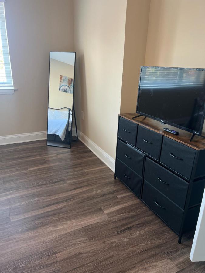 Spacious 2 Bed, 2 Bath Uptown Gem In The Heart Of The City-Parking-Wi-Fi-Balcony Cgv シャーロット エクステリア 写真