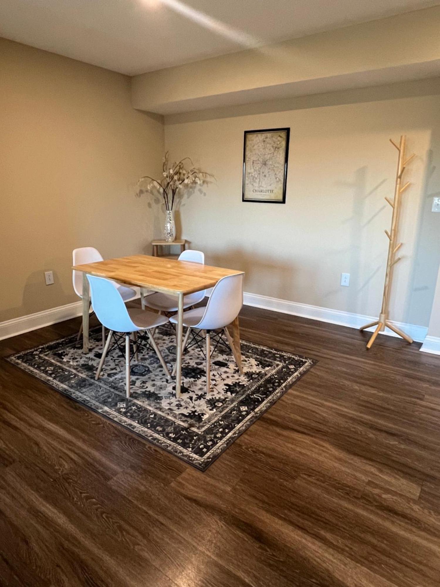 Spacious 2 Bed, 2 Bath Uptown Gem In The Heart Of The City-Parking-Wi-Fi-Balcony Cgv シャーロット エクステリア 写真