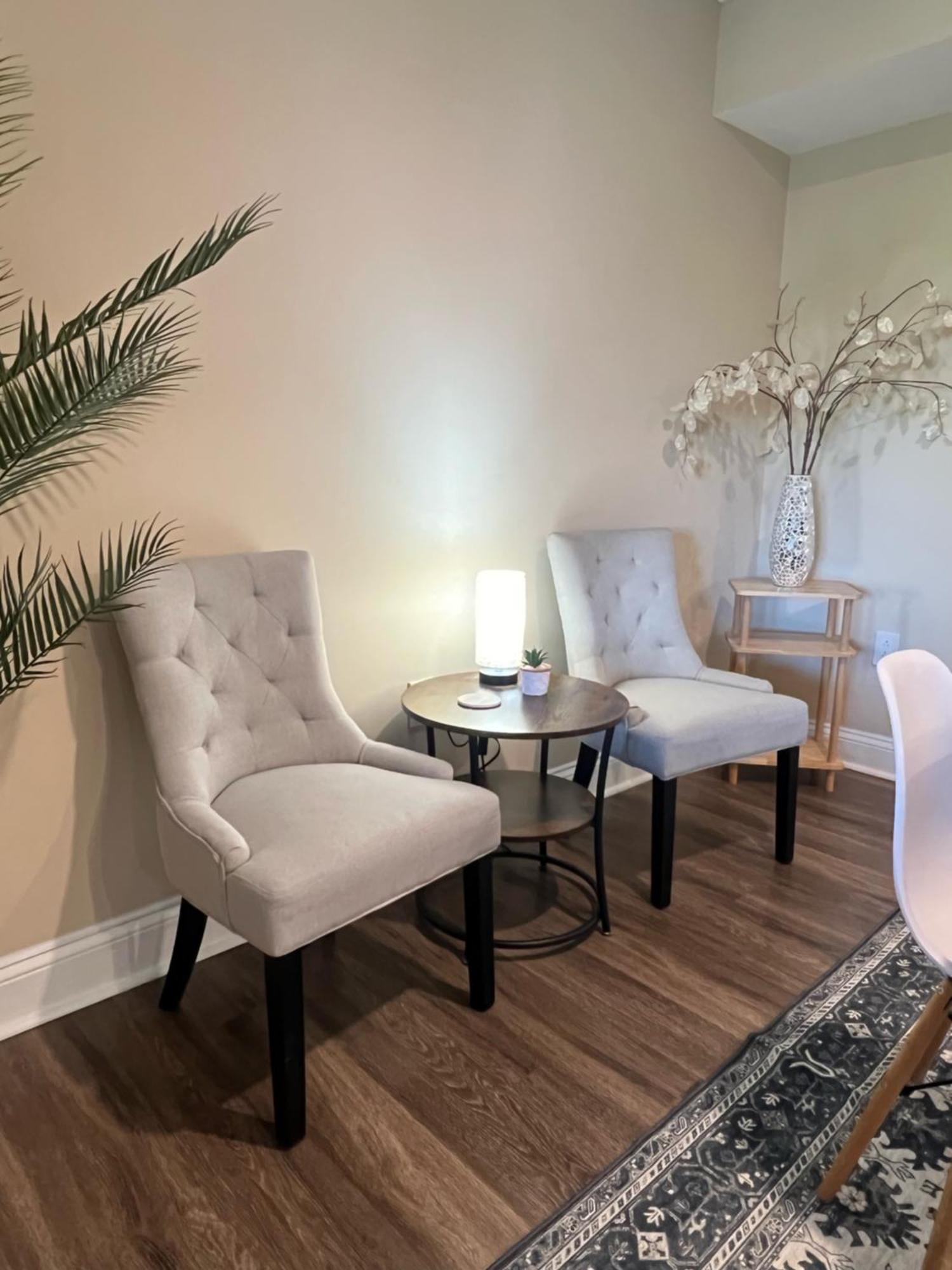 Spacious 2 Bed, 2 Bath Uptown Gem In The Heart Of The City-Parking-Wi-Fi-Balcony Cgv シャーロット エクステリア 写真